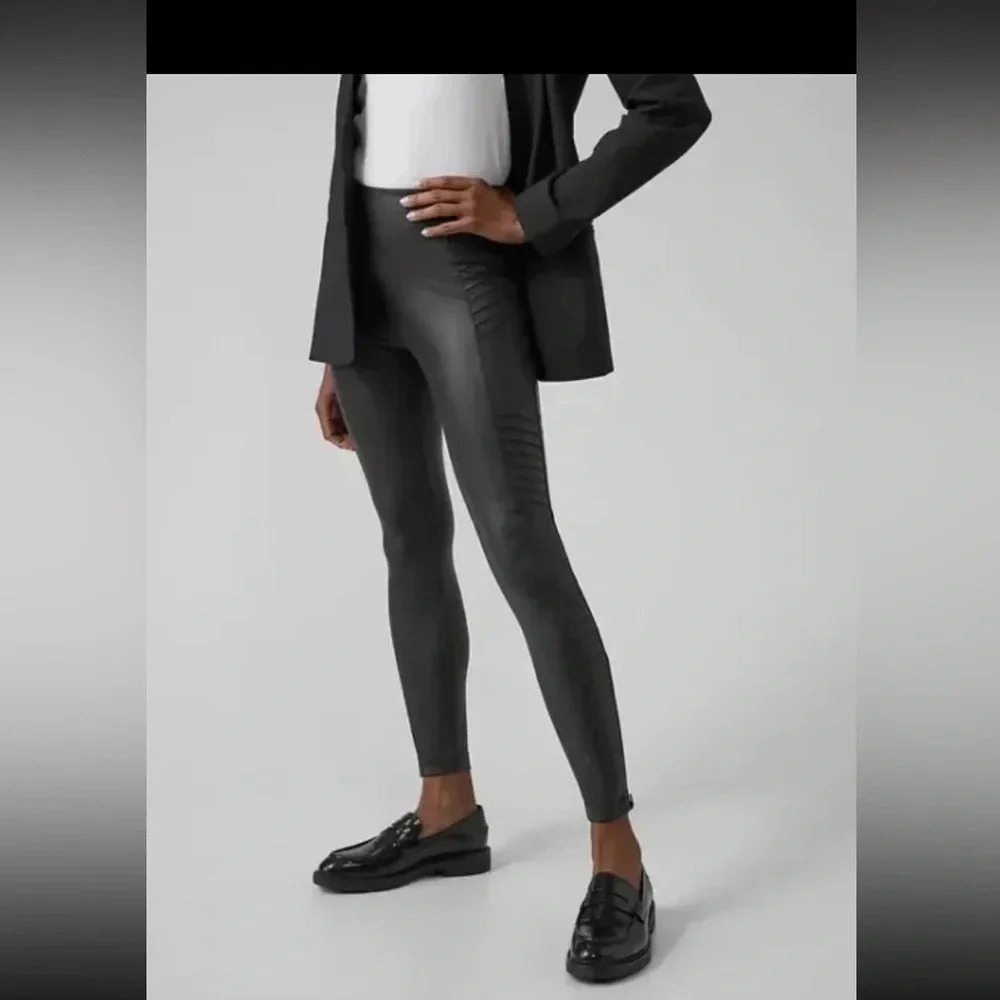 Athleta Delancey Gleam Moto legging S/p 109$ faux leather classic spring winter - Picture 3 of 4